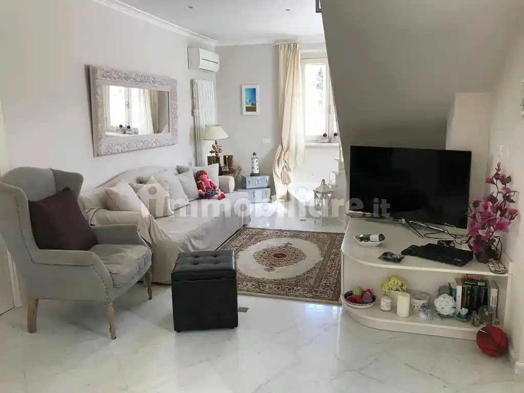 Villa in vendita a Forte dei Marmi