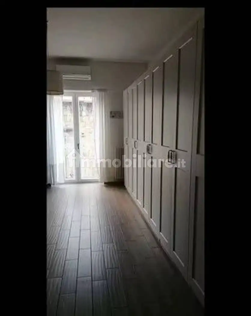 Appartamento in affitto a Napoli