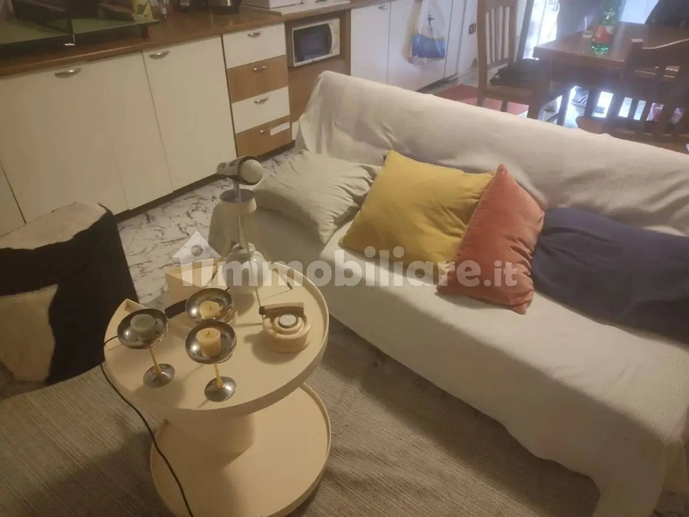 Appartamento in affitto a Napoli