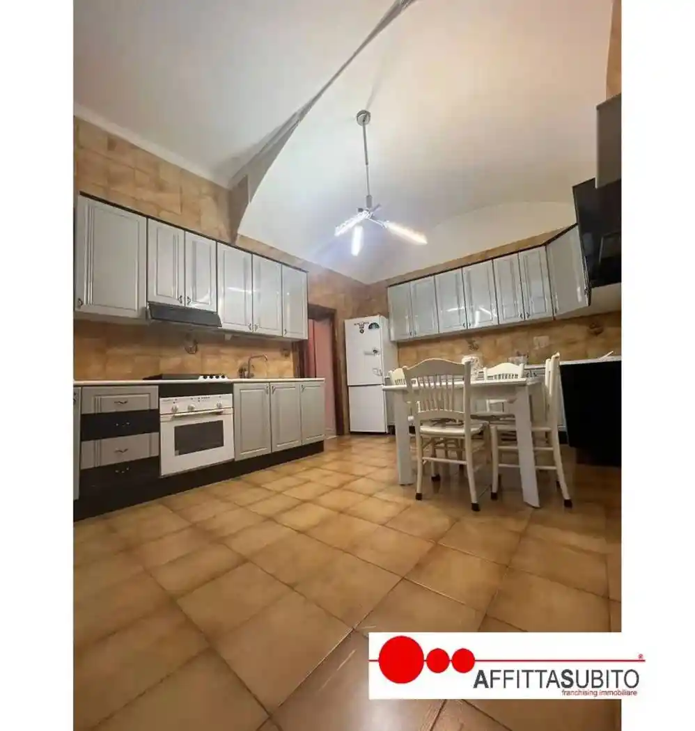 Monolocale via Sergente Maggiore, Porto - Municipio, Napoli - foto 3