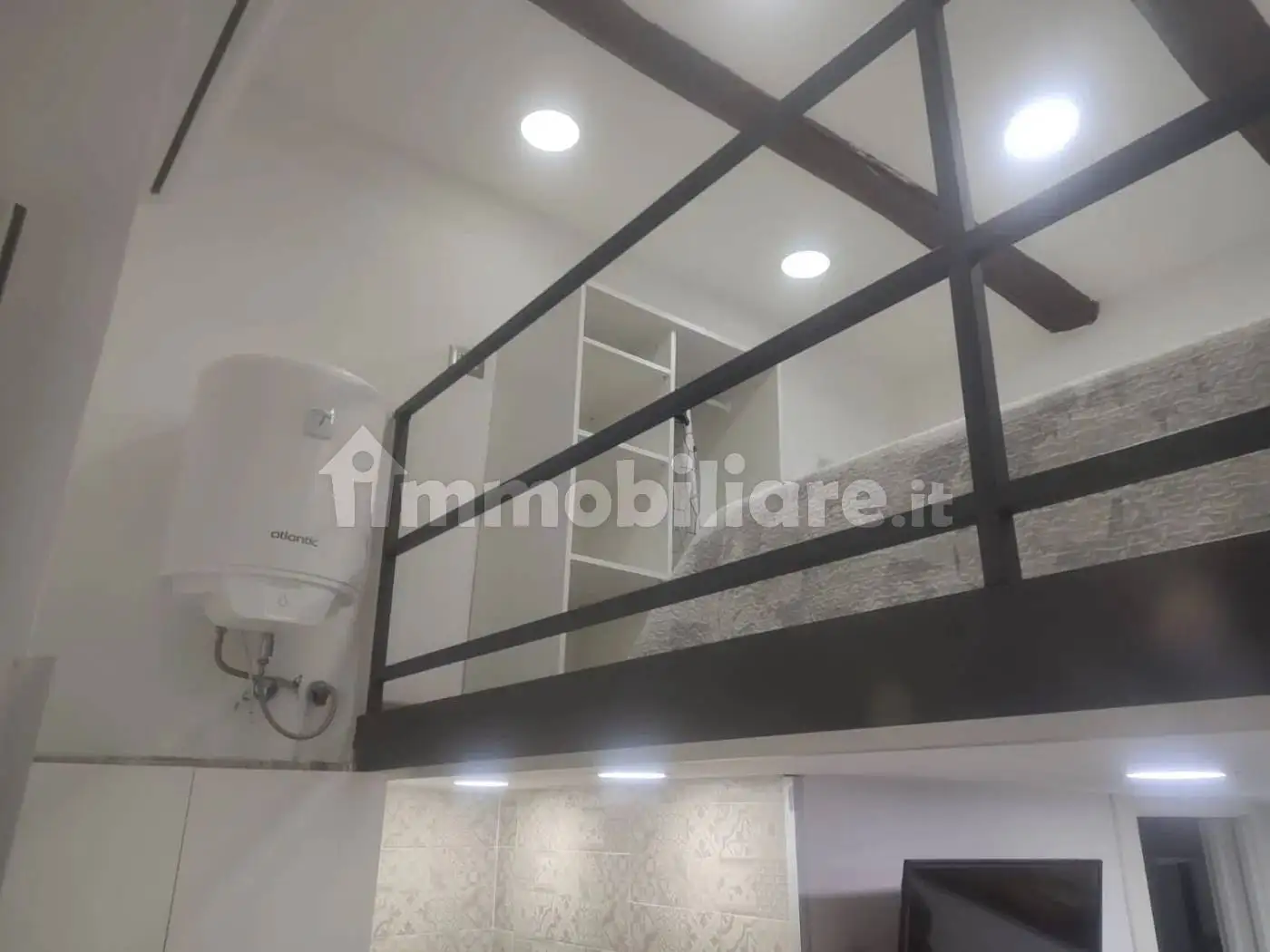 Appartamento in affitto a Napoli