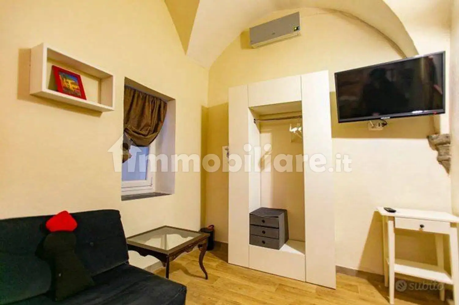 Appartamento in affitto a Napoli