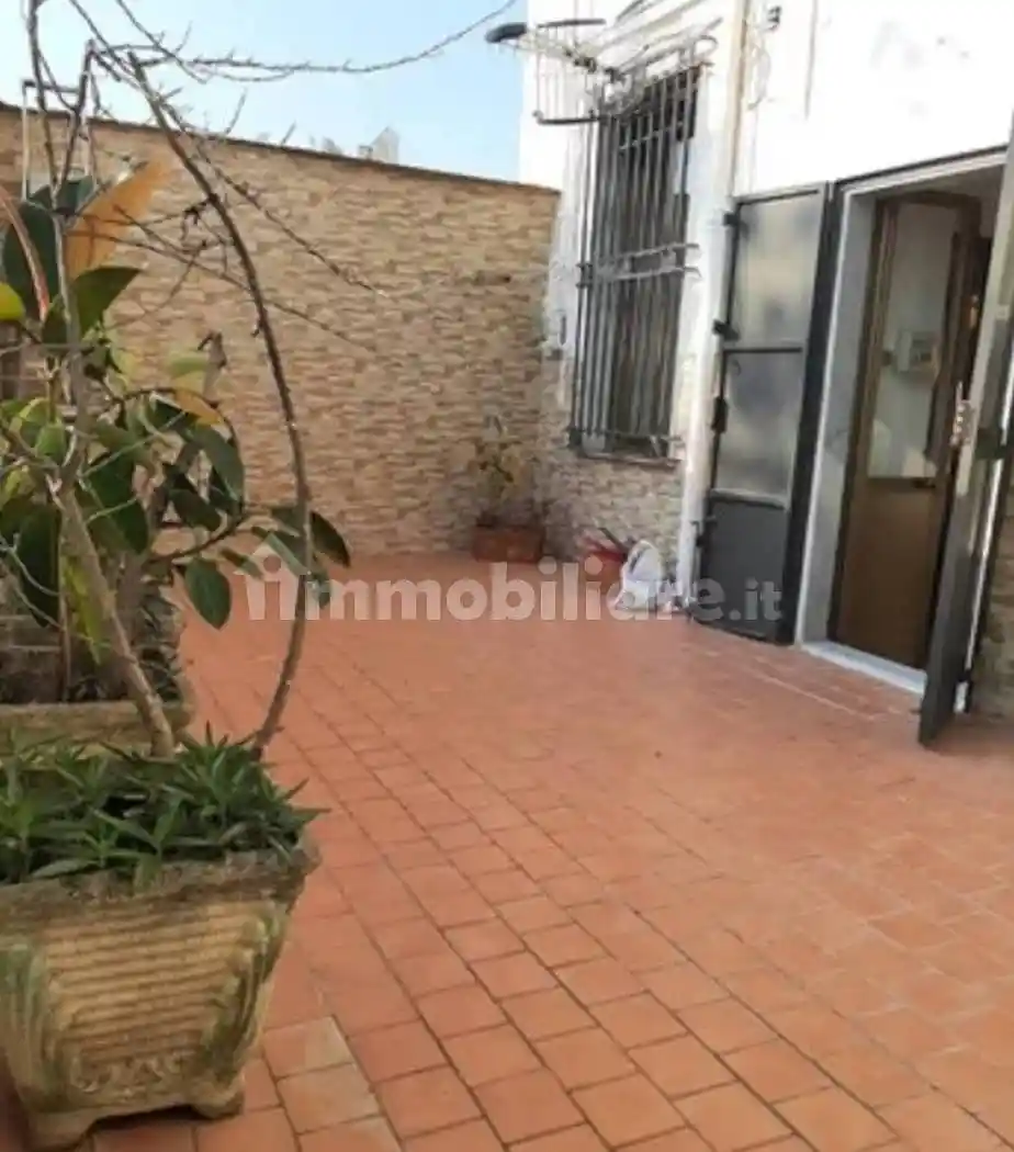 Trilocale via Padre Rocco, Garibaldi - Ferrovia, Napoli - foto 2