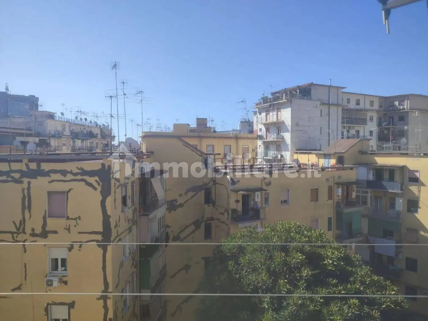 Appartamento in affitto a Napoli