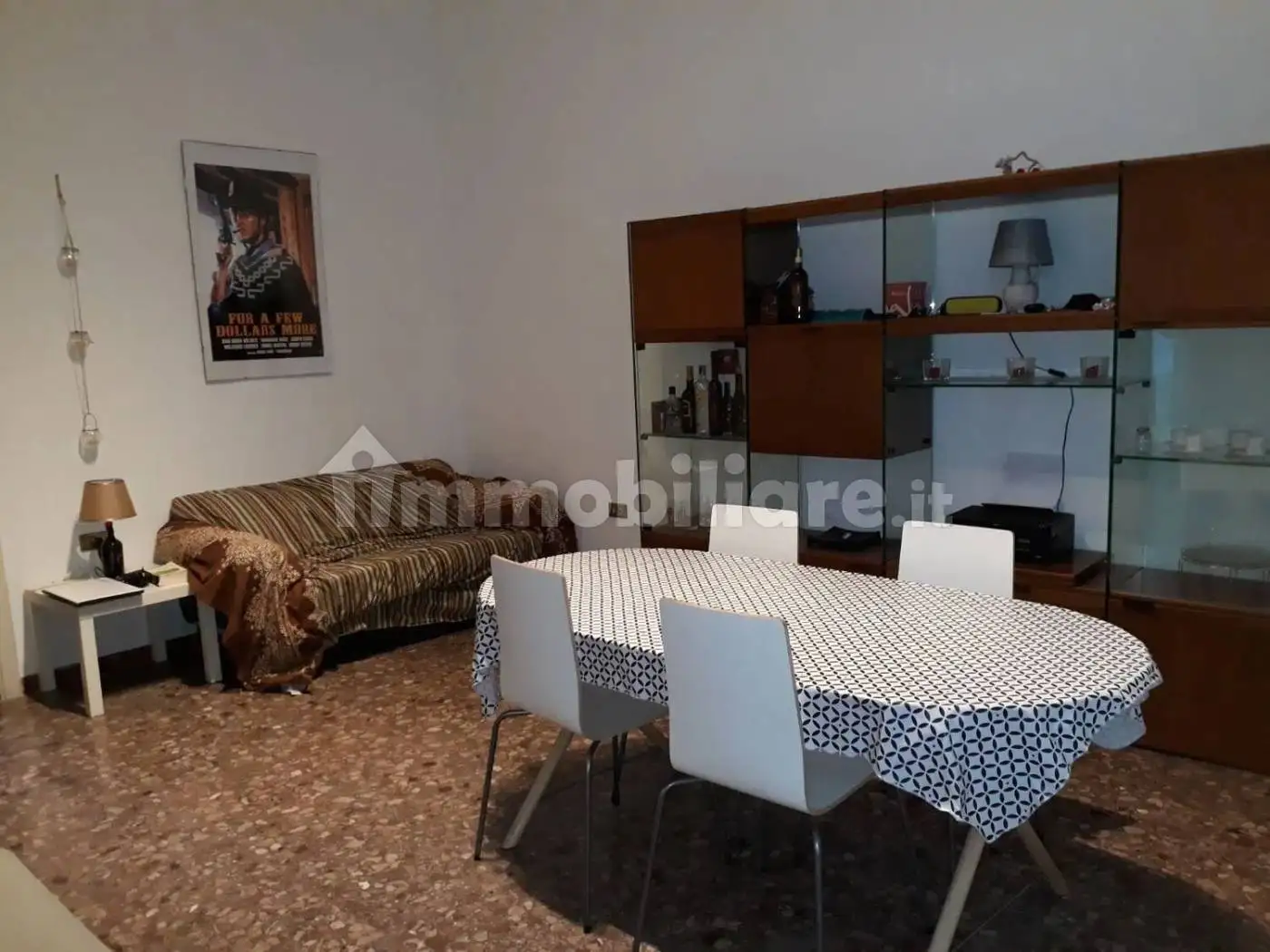 Appartamento in affitto a Napoli