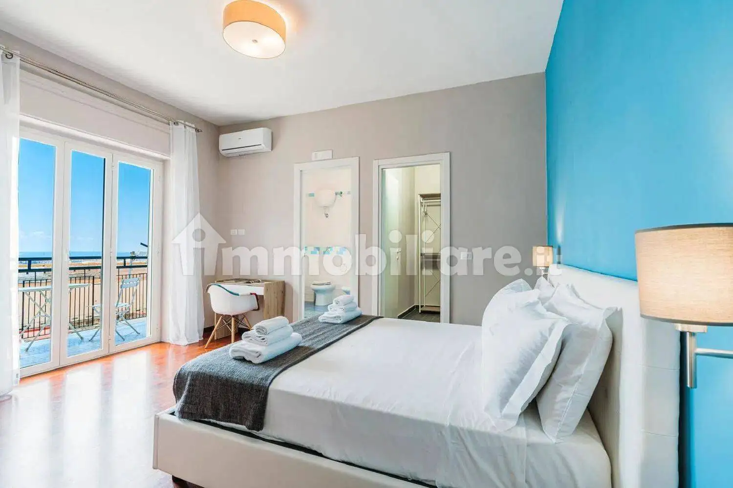 Appartamento in affitto a Napoli