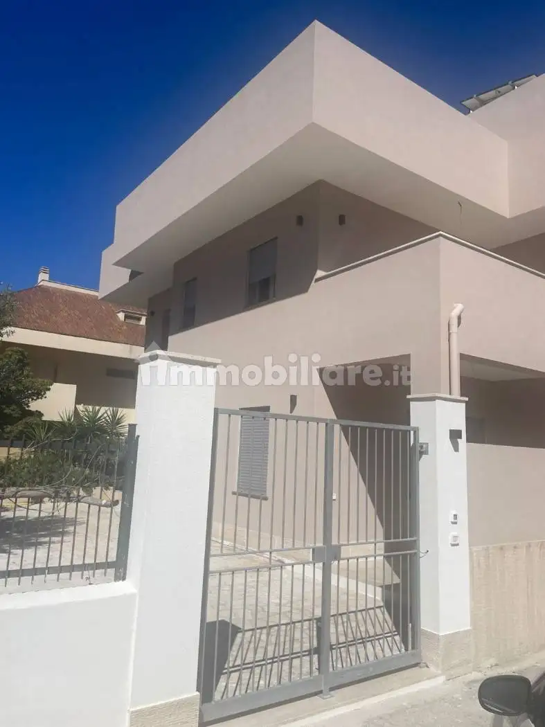 Appartamento in affitto a Erice