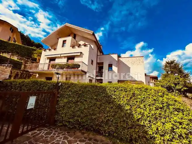 Appartamento in vendita a Alzano Lombardo