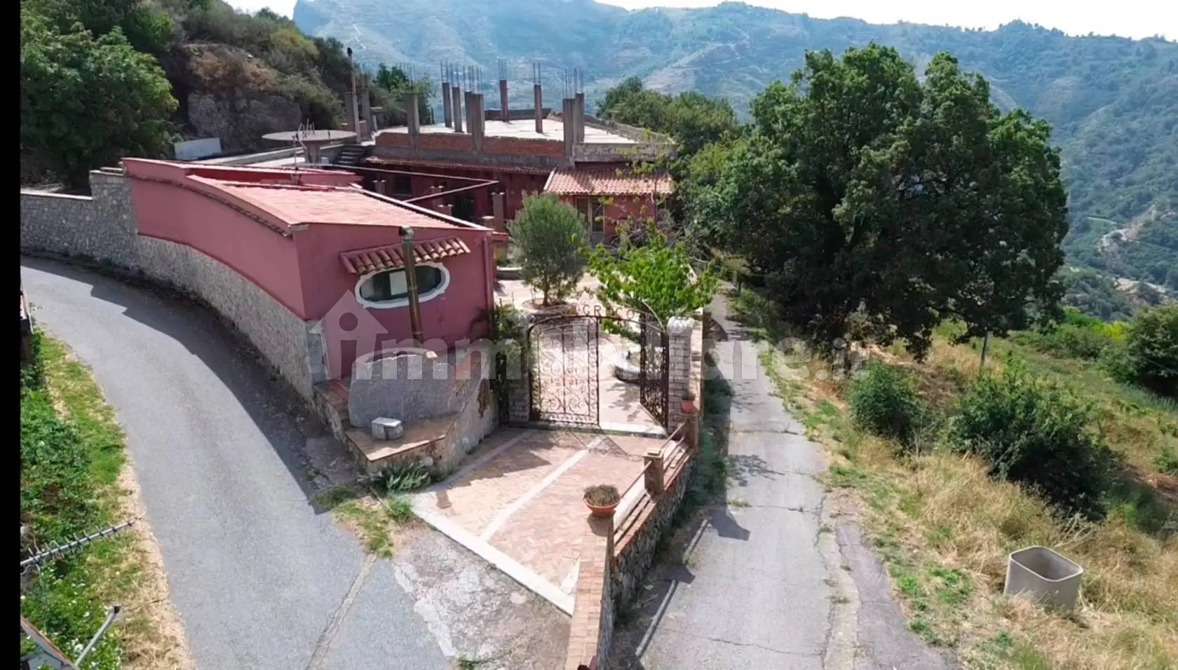 Palazzo - Edificio in Vendita - foto 4