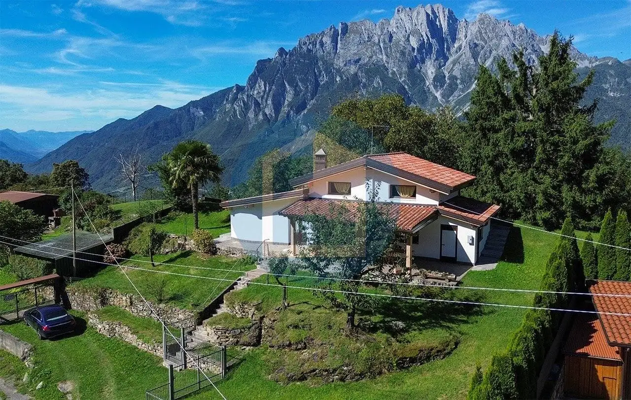 Rustico - Casale in vendita a Cimbergo