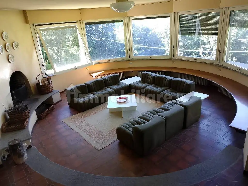 Villa unifamiliare via Privata Locatelli 6, Piani Resinelli II, Abbadia Lariana - foto 2