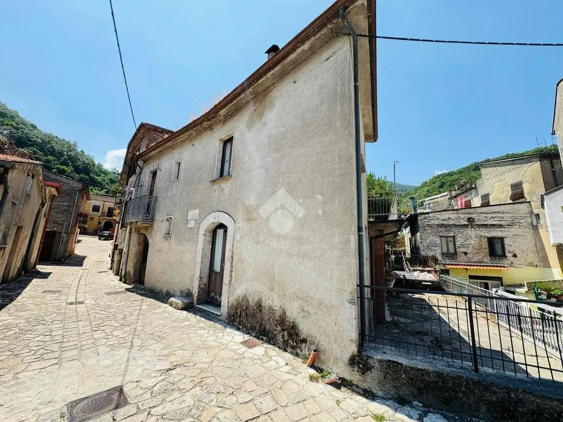 Casa indipendente in vendita a San Martino Valle Caudina