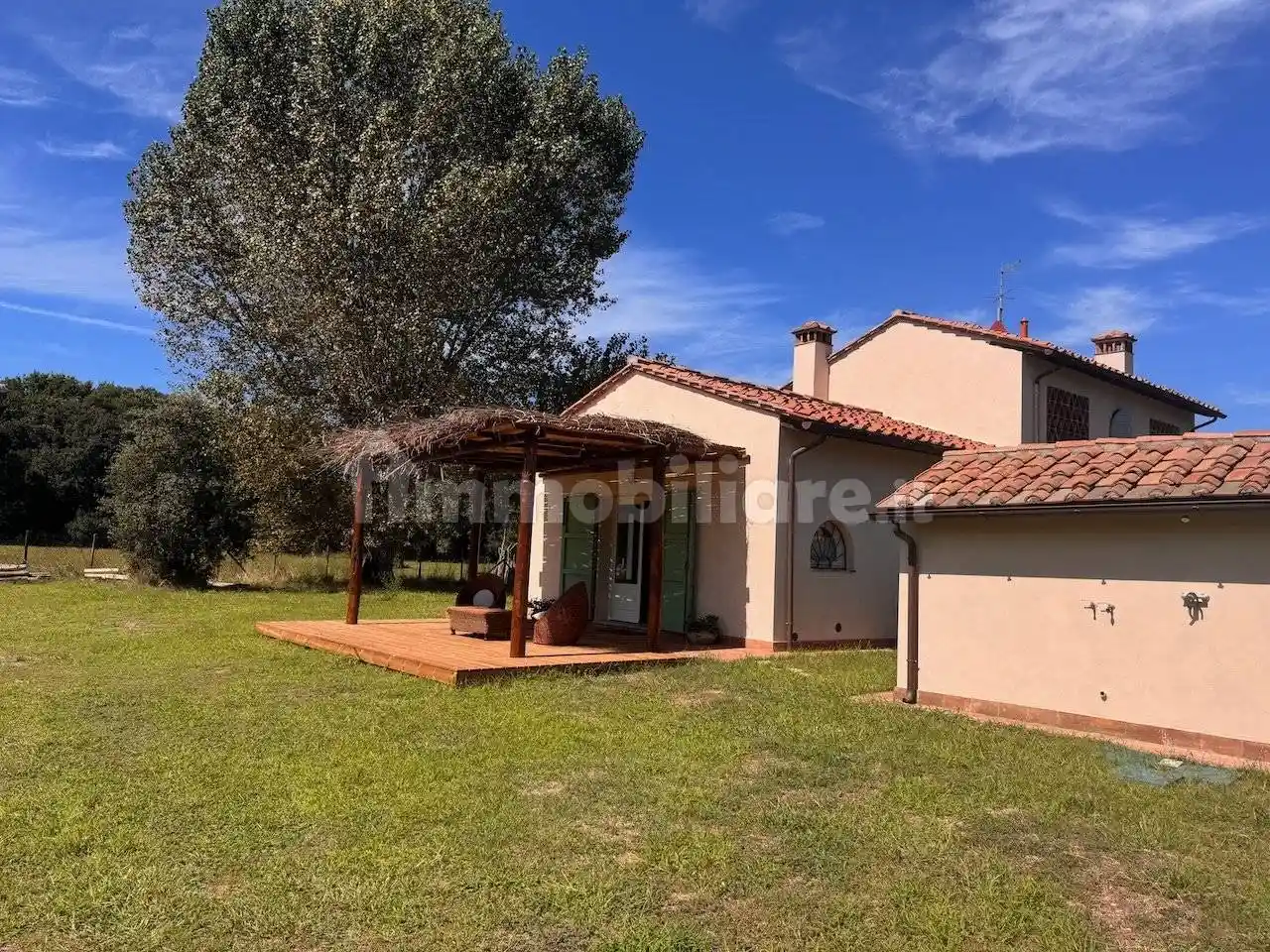 Rustico - Casale in vendita a Viareggio