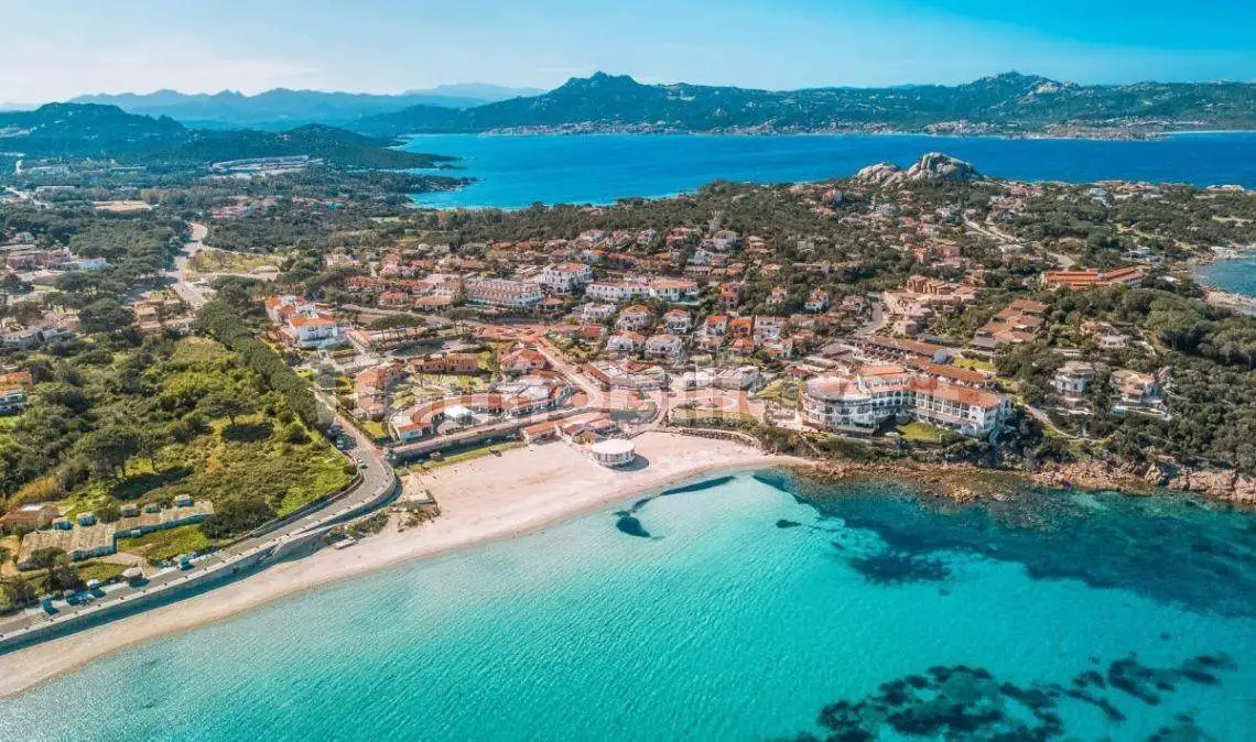 Villa in vendita a Arzachena