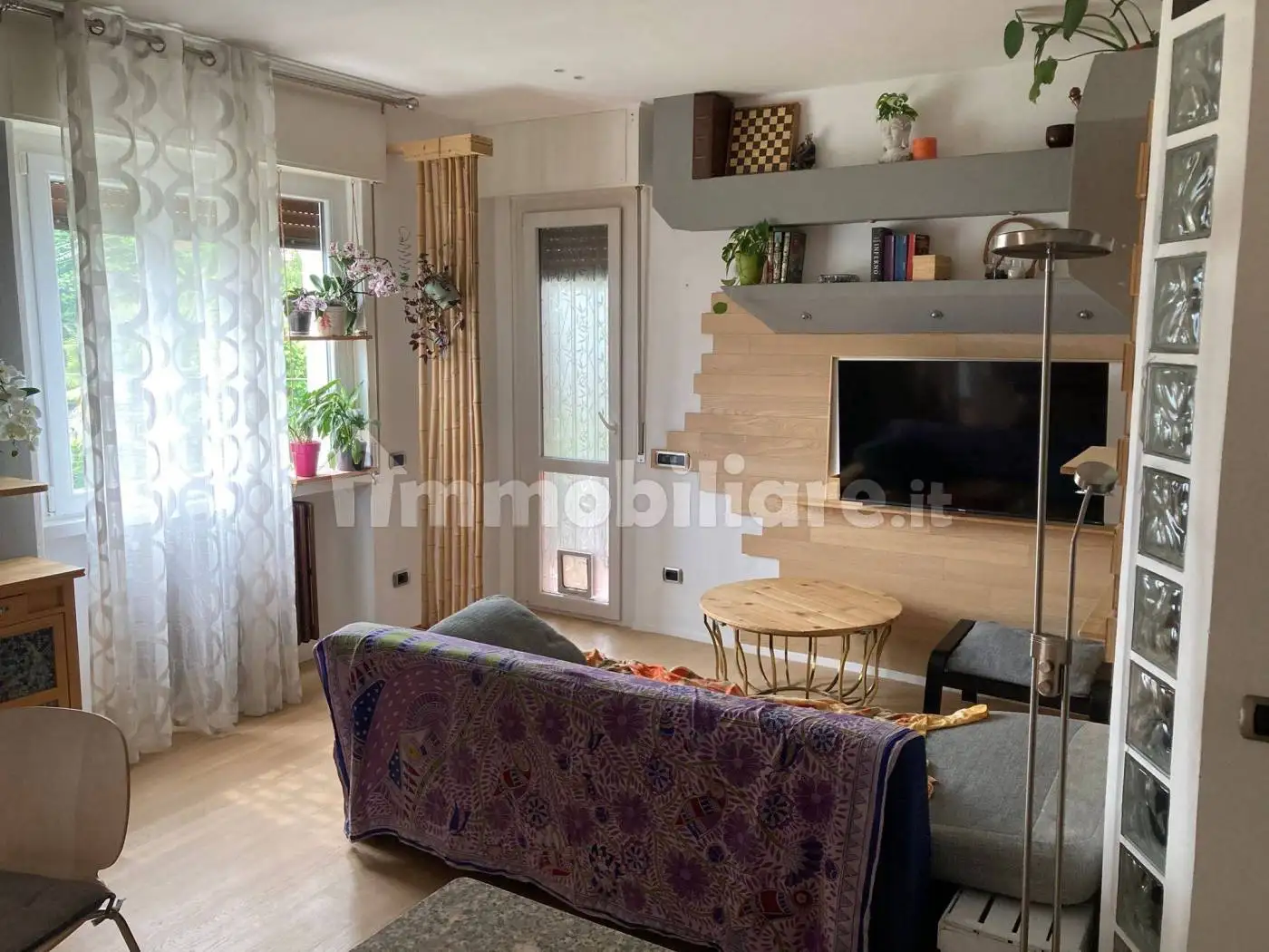 Appartamento in vendita a Longone al Segrino