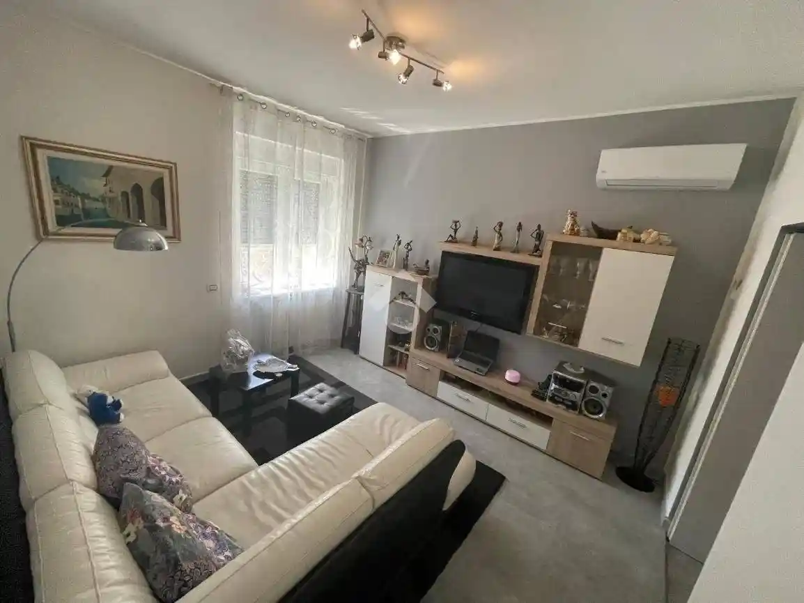 Villa bifamiliare via san michele 6, Pernate, Novara - foto 5