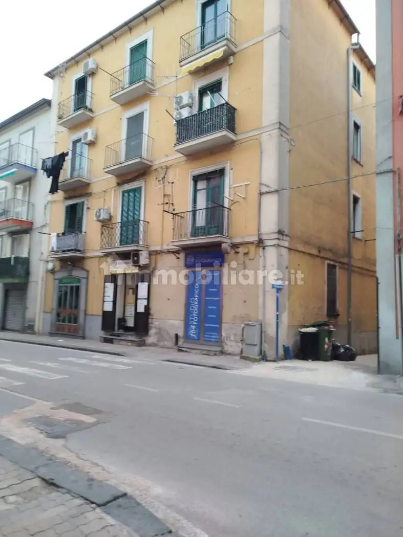 Appartamento in vendita a Salerno
