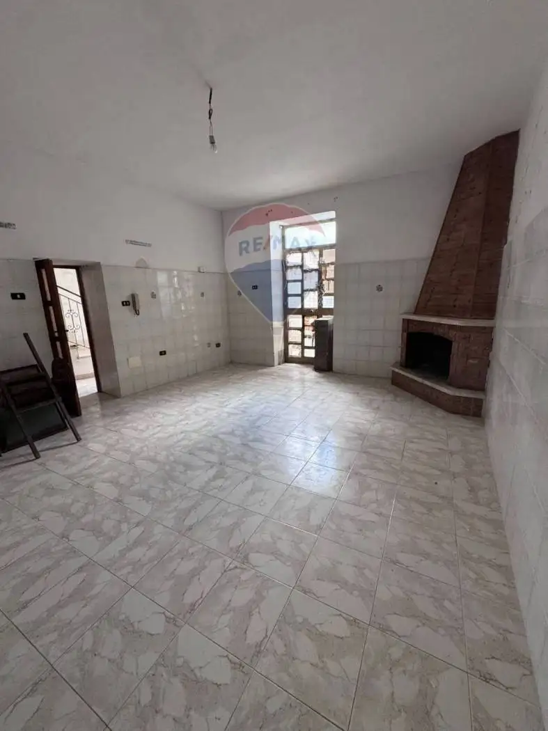 Terratetto plurifamiliare via Falerno 10, Falciano del Massico - foto 3