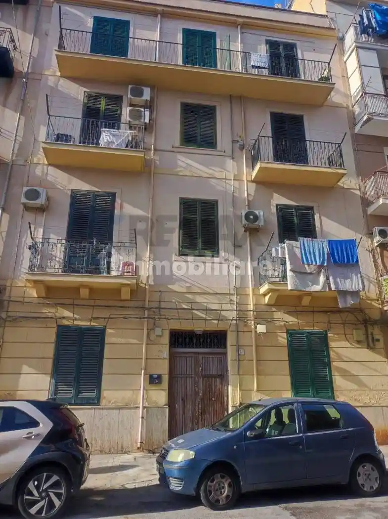 Appartamento in vendita a Palermo