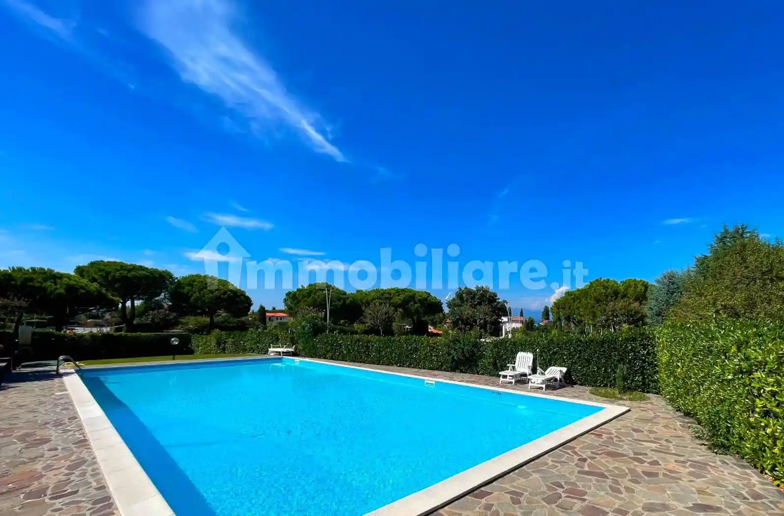 Appartamento in vendita a Sirmione