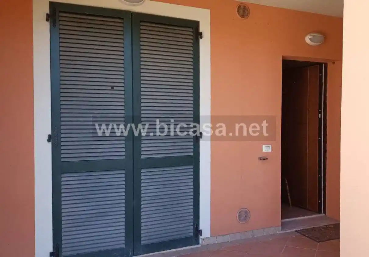 Appartamento in vendita a Mombaroccio