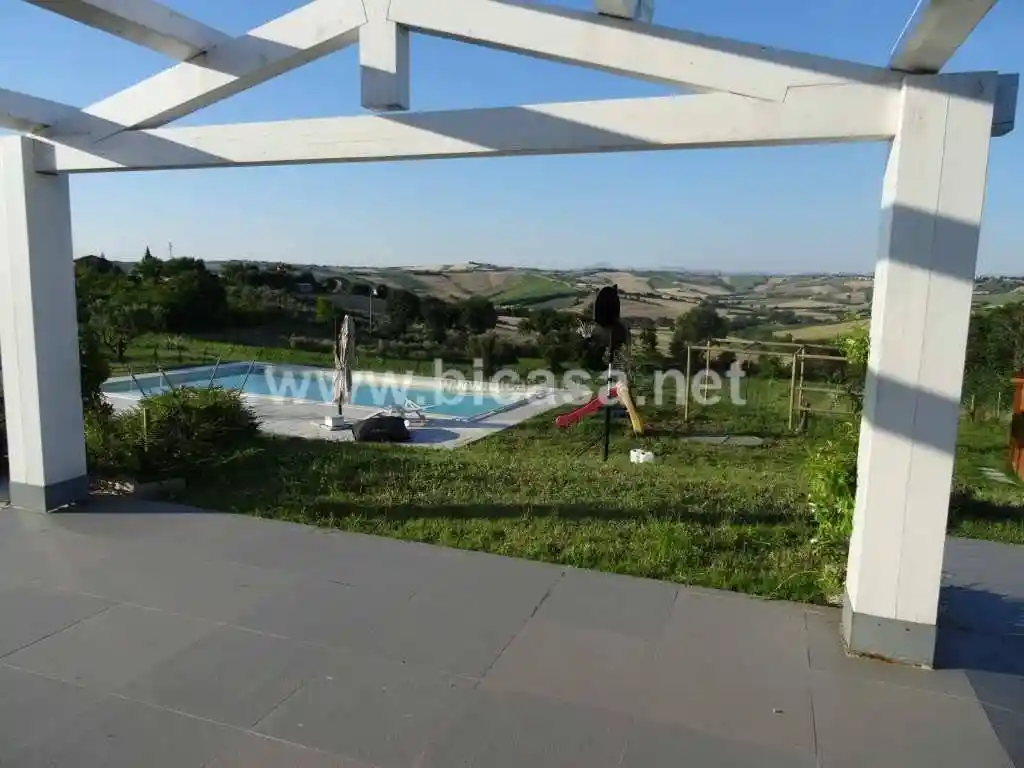Villa in vendita a Fano