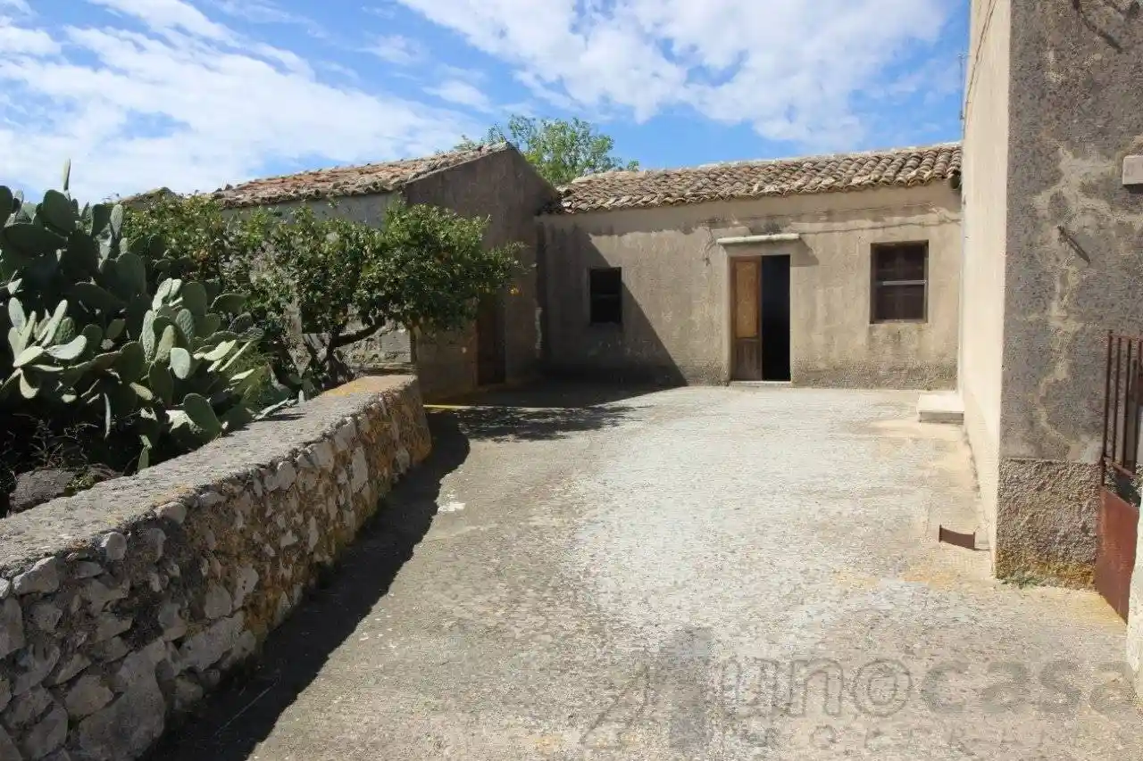 Rustico, da ristrutturare, 250 m², Cannizzara, Modica - foto 3