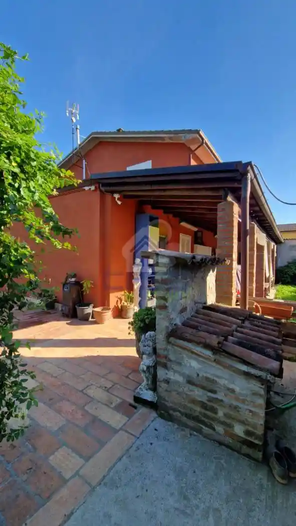 Casa indipendente - foto 2