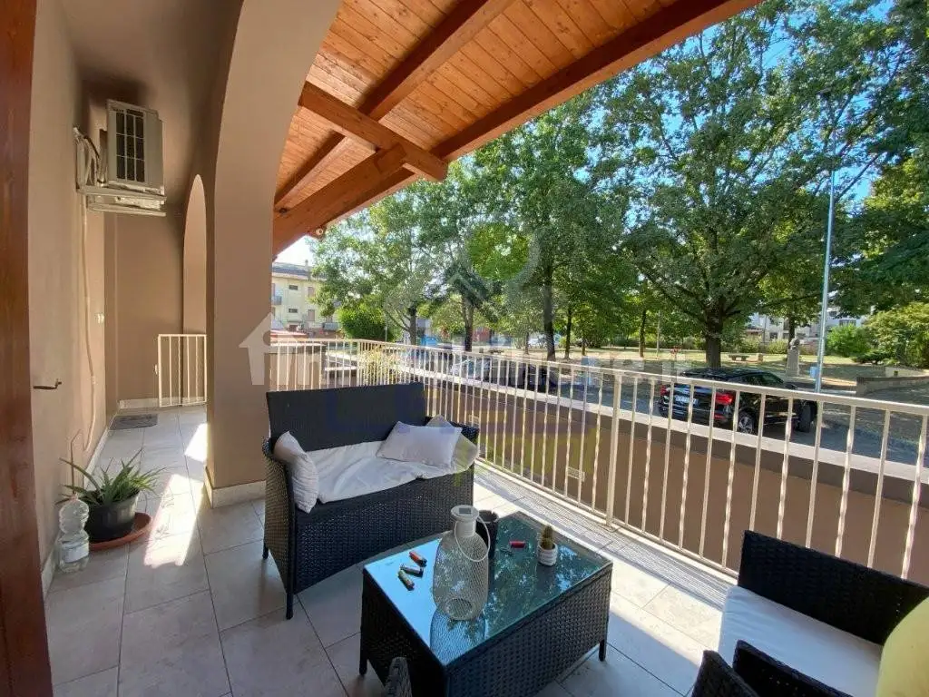 Villa bifamiliare via 1 maggio, Centro, Brescello - foto 3