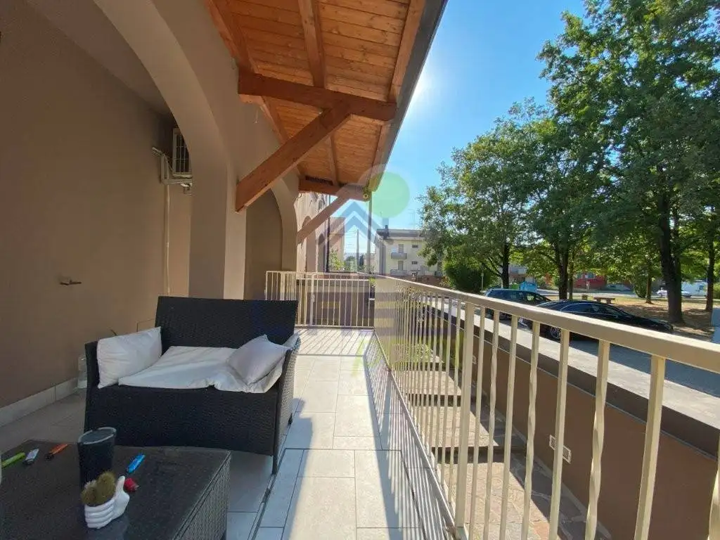 Villa bifamiliare via 1 maggio, Centro, Brescello - foto 5