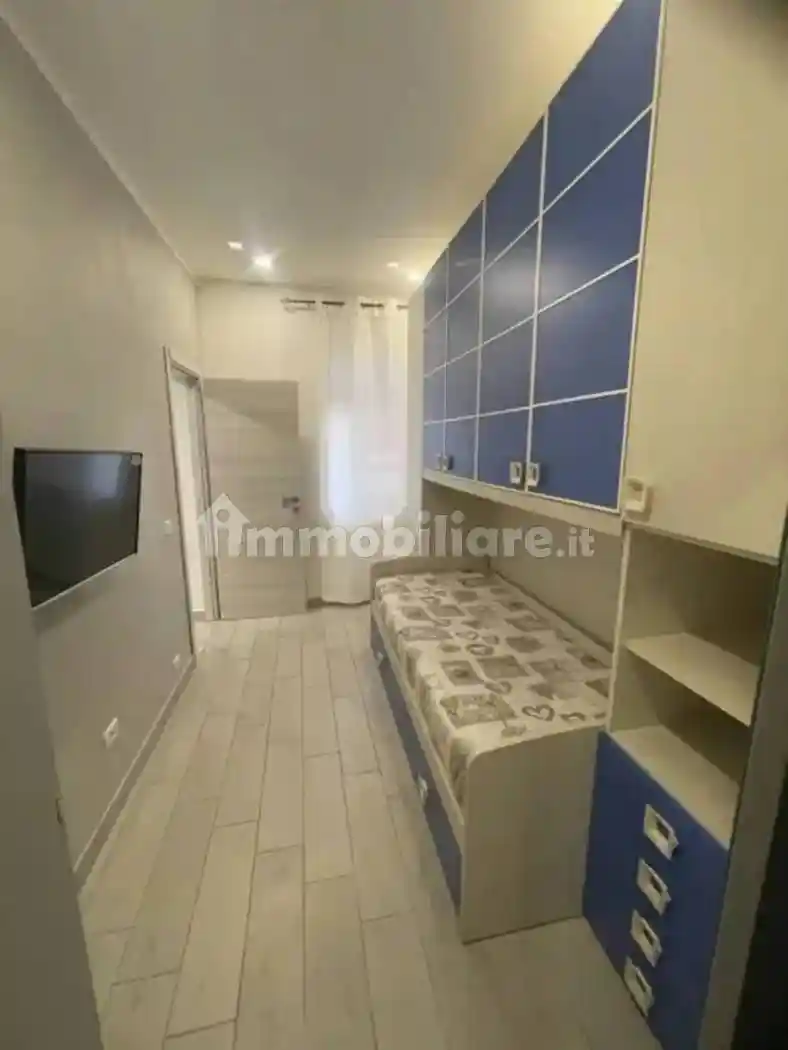 Quadrilocale via Carlo Alberto, Centro, Capraia Isola - foto 4