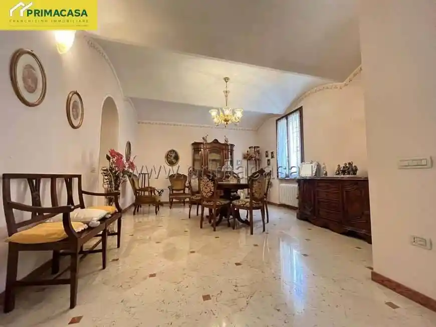 Casa indipendente in vendita a Novellara