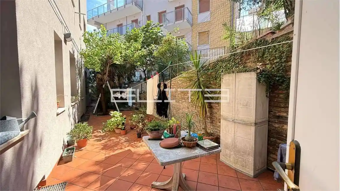 Appartamento buono stato, secondo piano, Adriatico, Ancona - foto 4