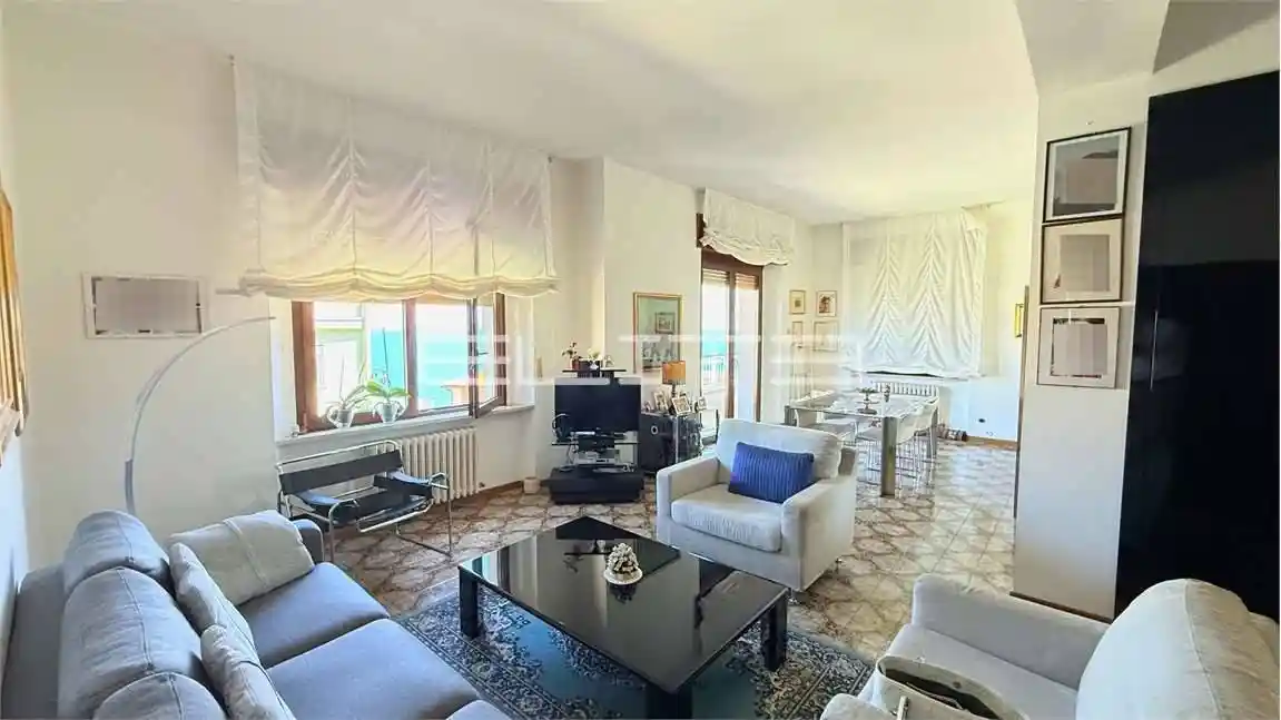 Appartamento buono stato, secondo piano, Adriatico, Ancona - foto 5