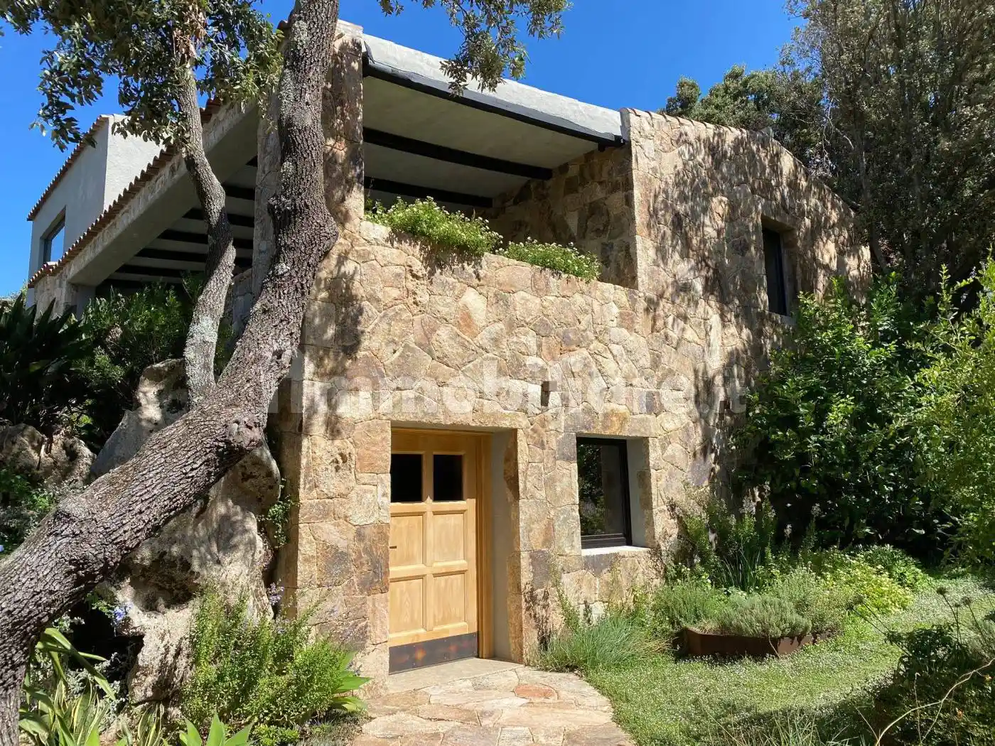 Villa unifamiliare via Treviso, San Pantaleo, Olbia - foto 2