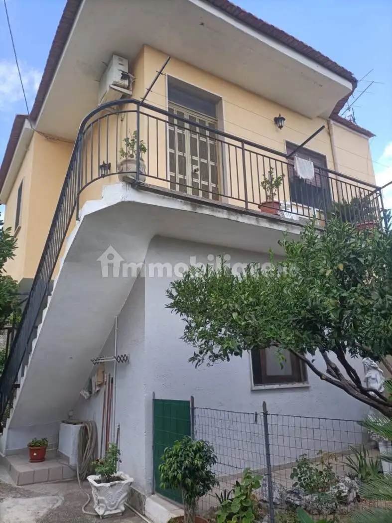 Casa indipendente in vendita a Siderno