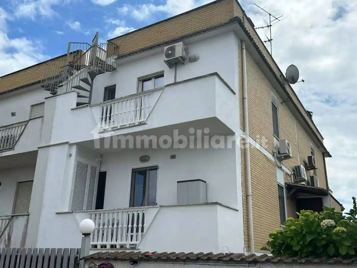 Villetta a schiera - foto 2