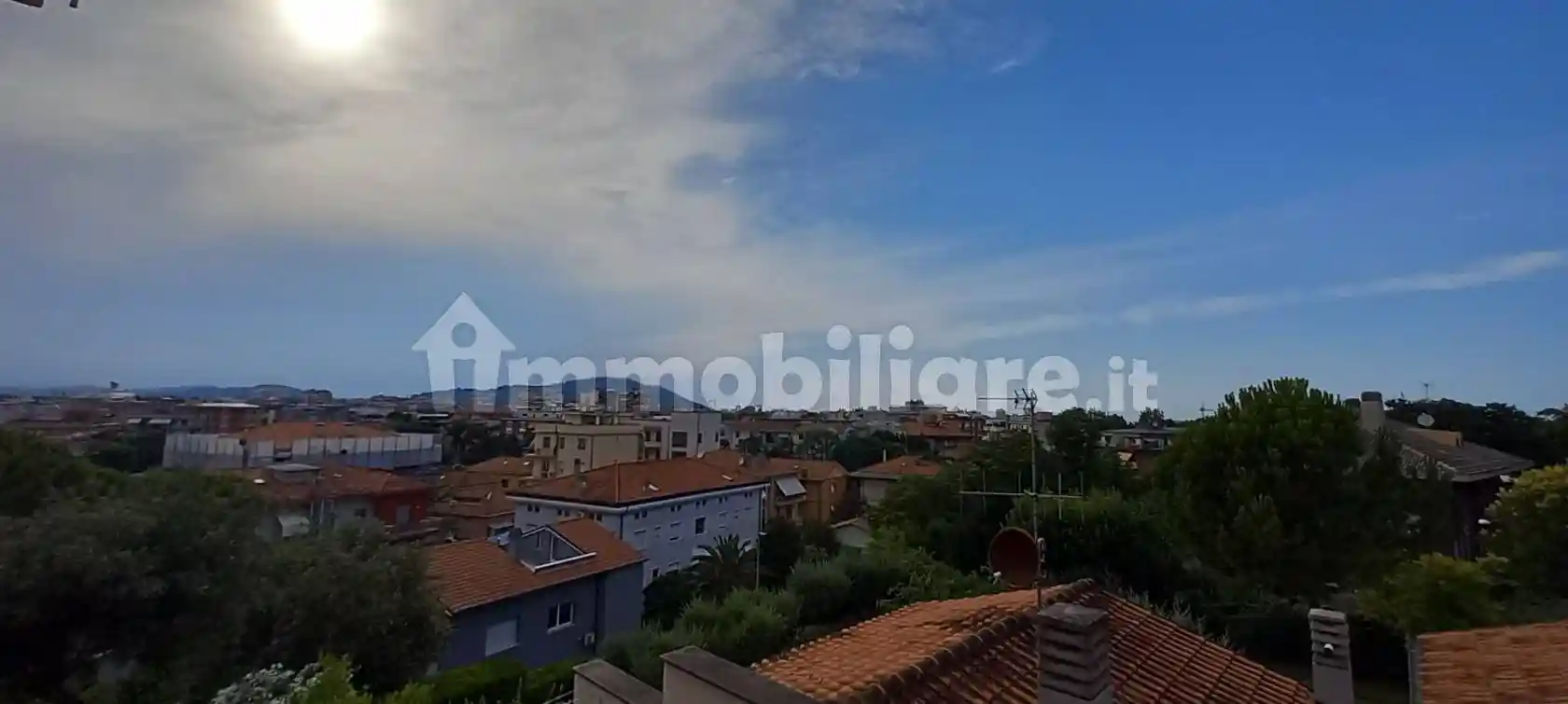 Casa indipendente in vendita a Pesaro