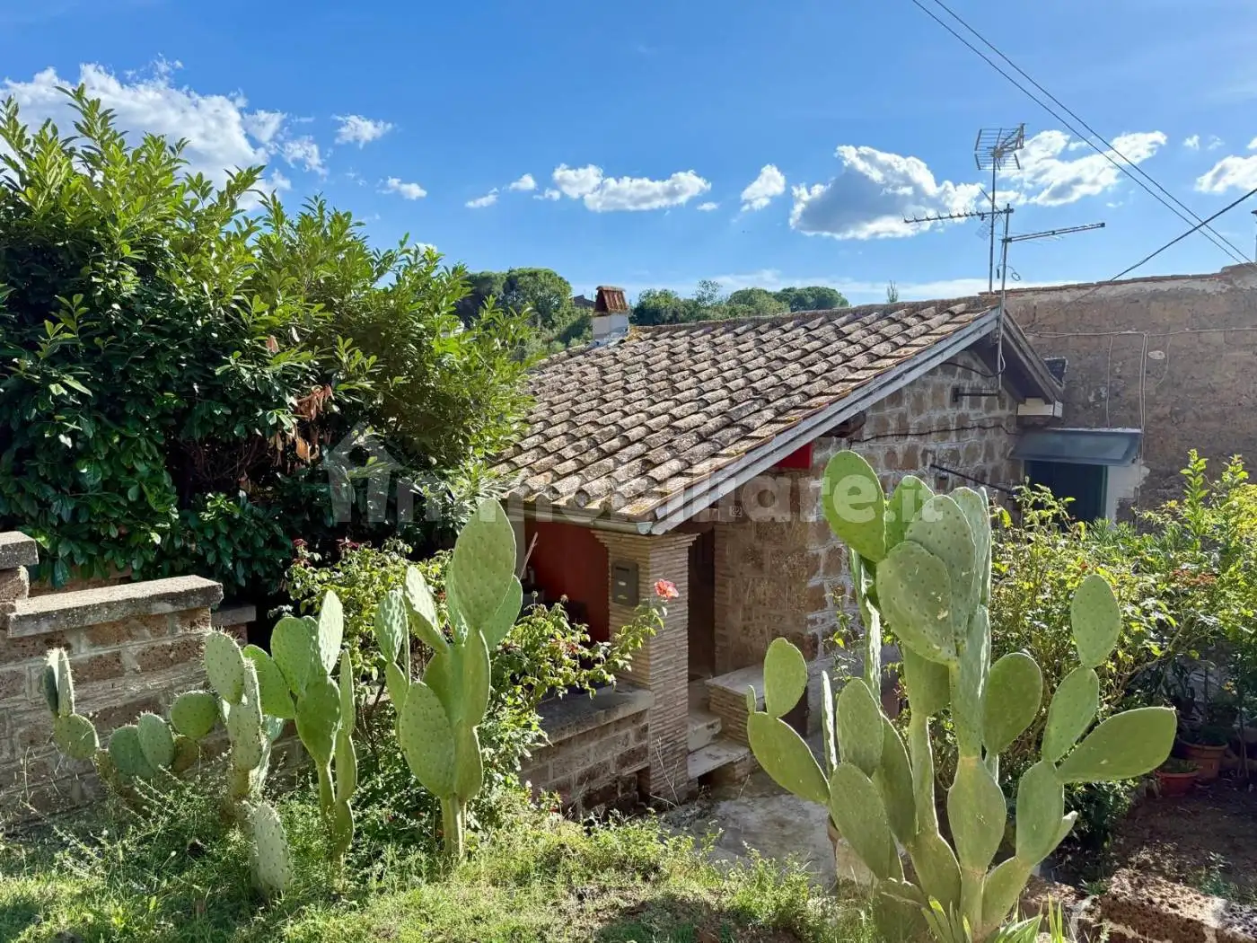 Casa indipendente in vendita a Viterbo