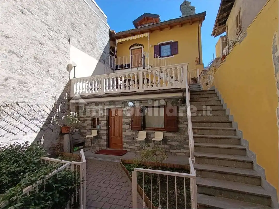 Appartamento in vendita a Chatillon