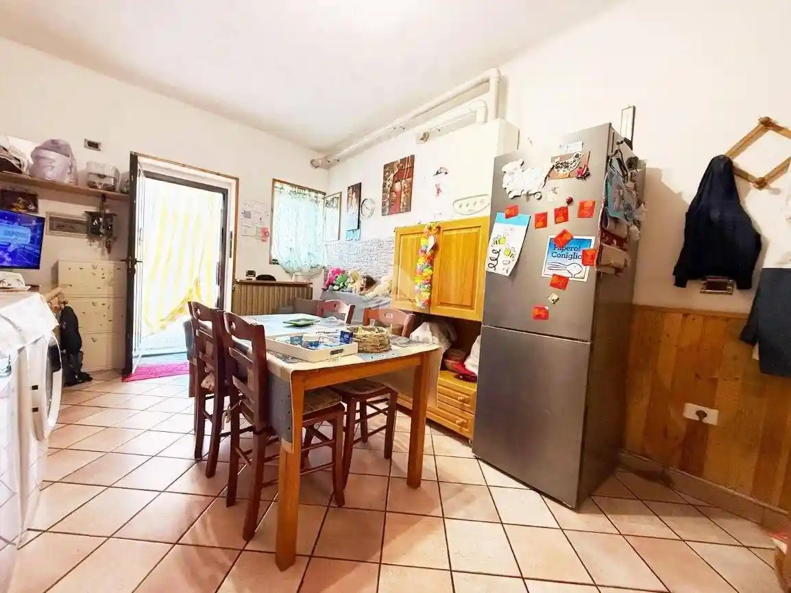 Appartamento in vendita a Turate