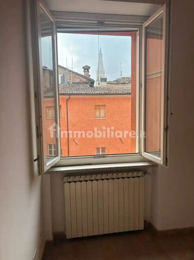 Appartamento in vendita a Modena
