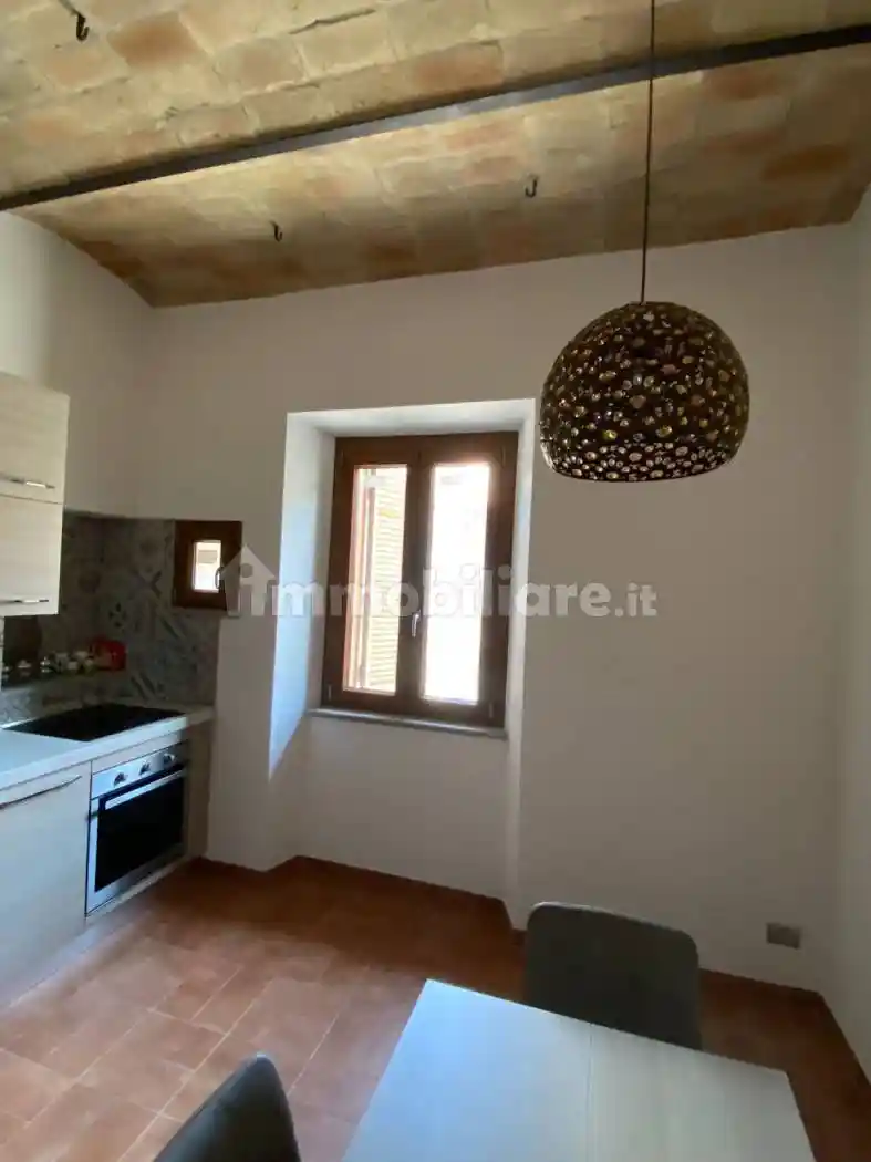 Appartamento in vendita a Marta