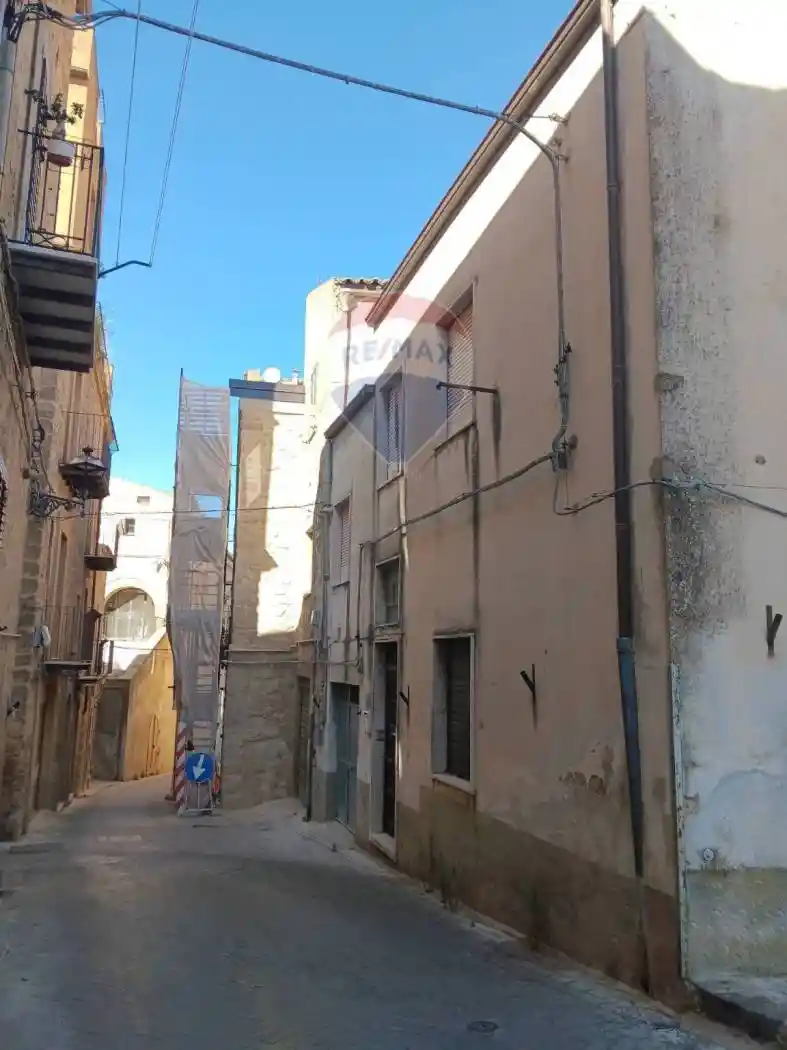 Casa indipendente in vendita a Enna