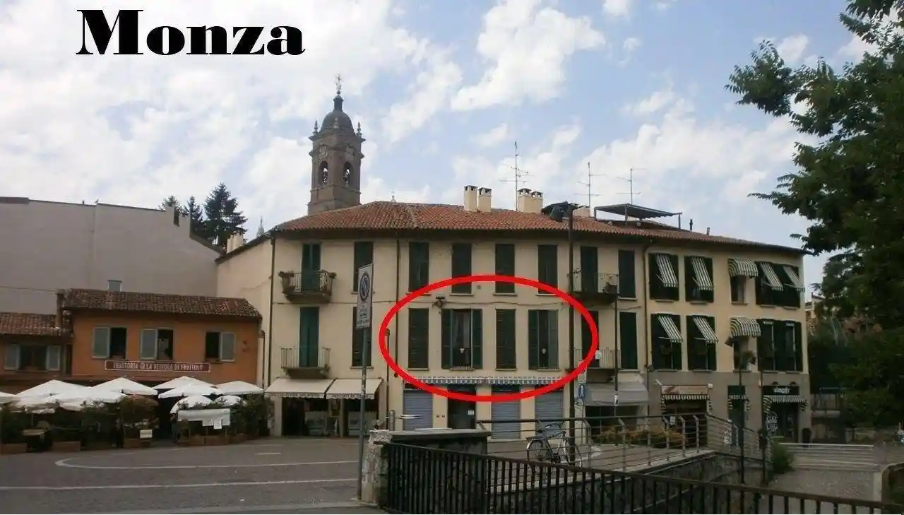 Appartamento in vendita a Monza