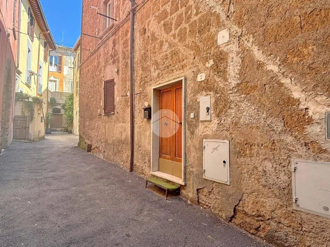 Appartamento in vendita a Gallese