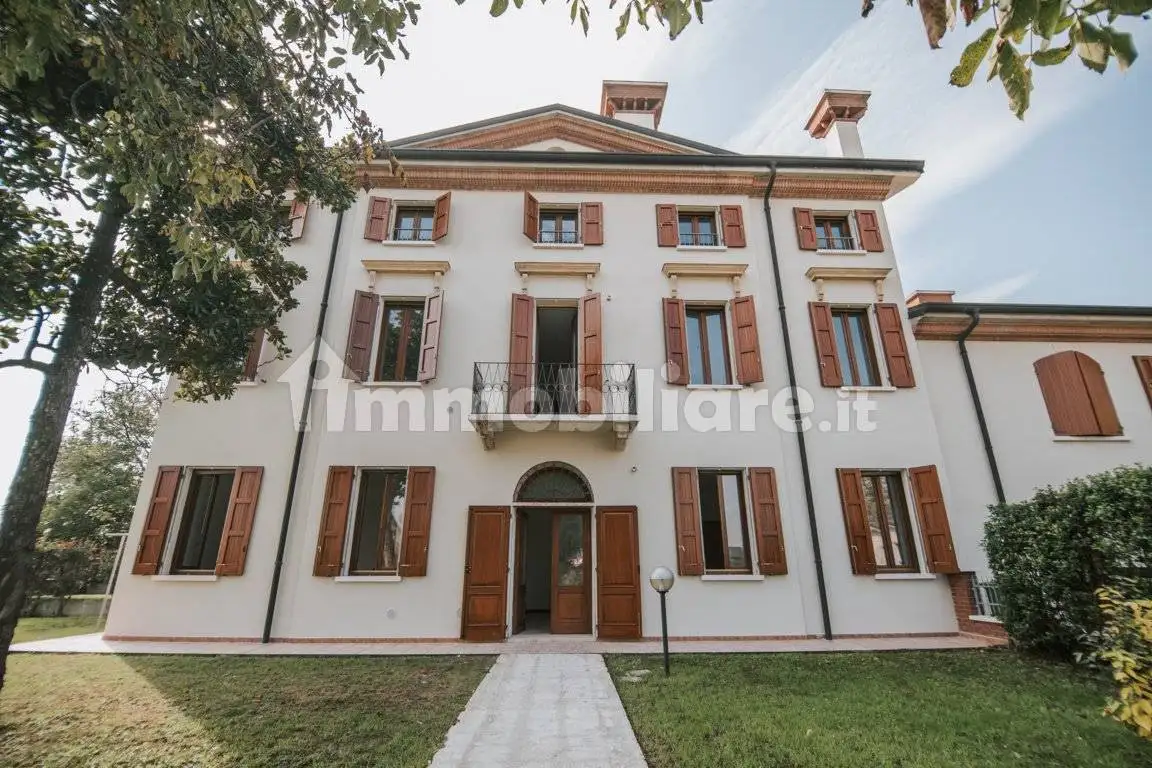 Appartamento in vendita a Borgo Virgilio