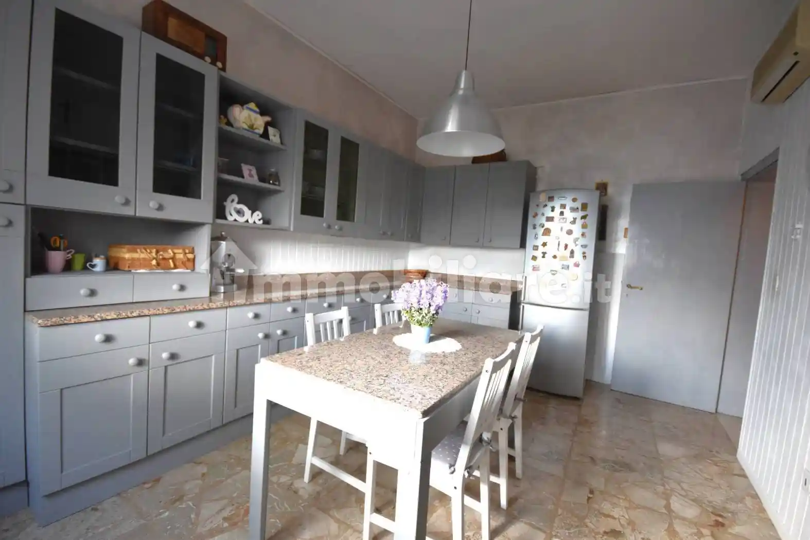 Appartamento in vendita a Chiaravalle