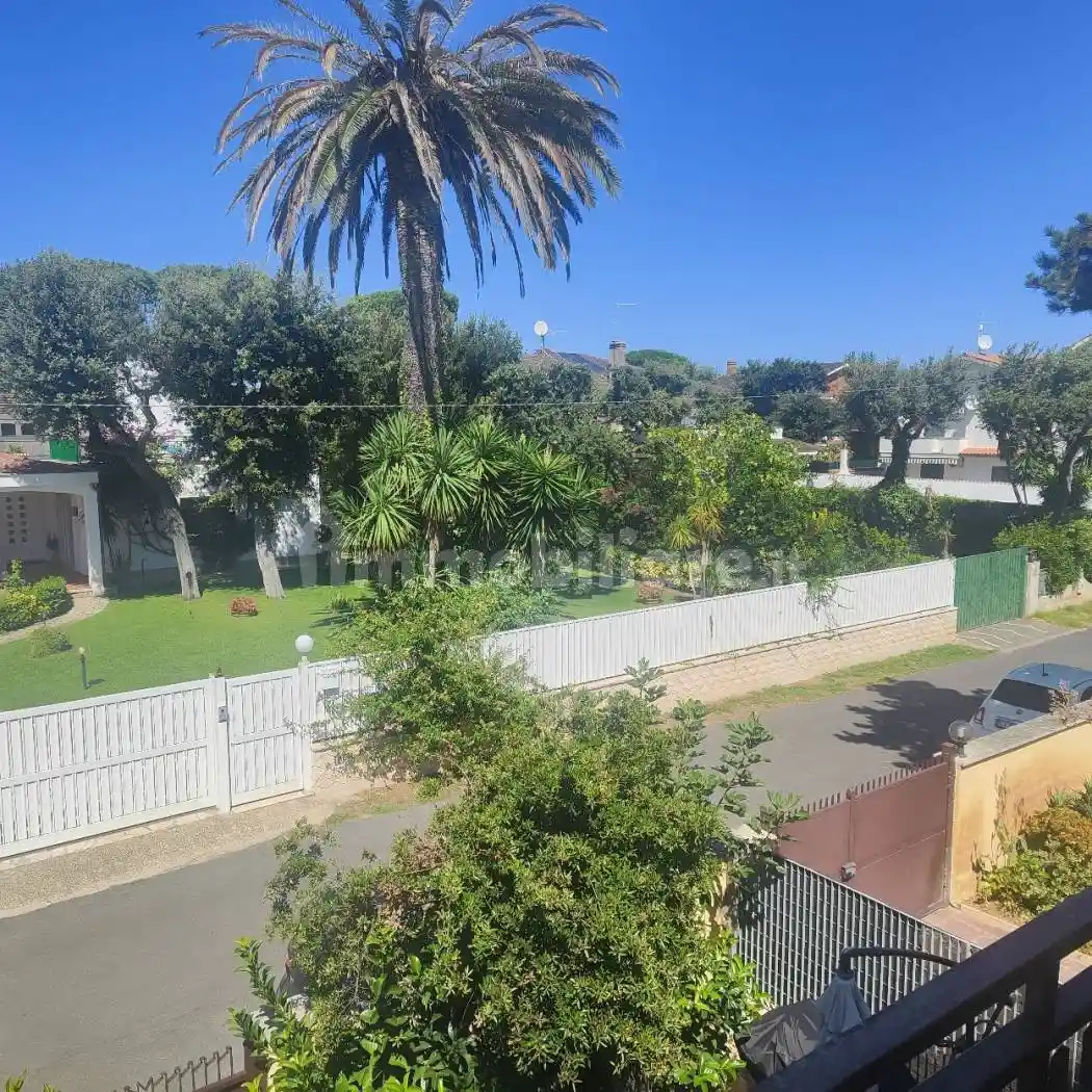 Appartamento in vendita a Fiumicino