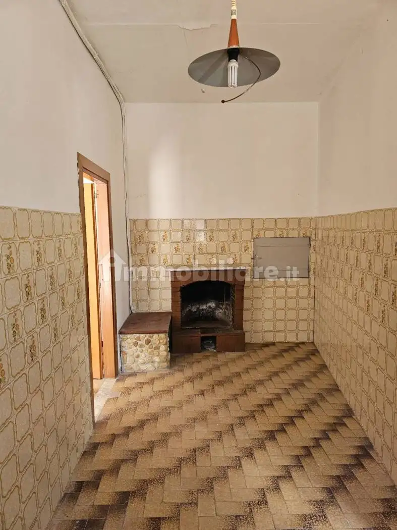 Terratetto unifamiliare via Puglianello 41, Amorosi - foto 5